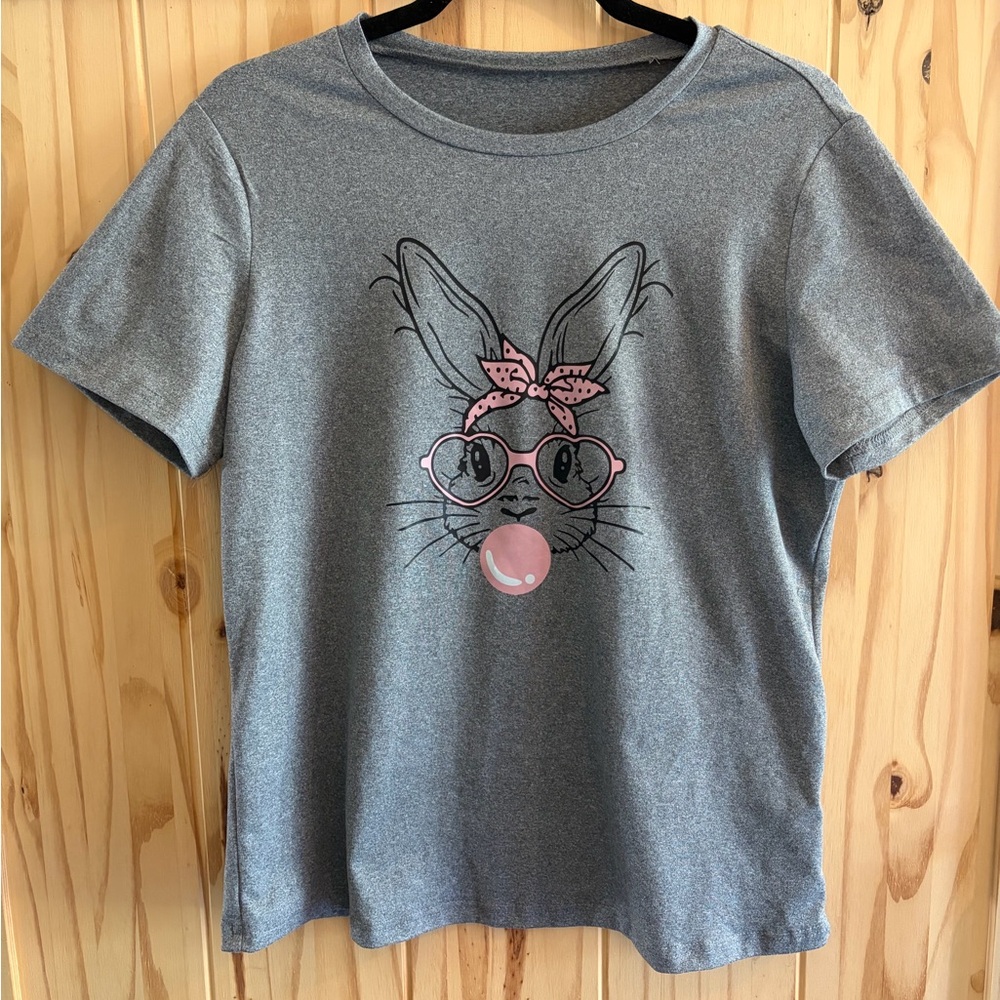 SHEIN Gray Graphic Bunny Tee with Pink Accents